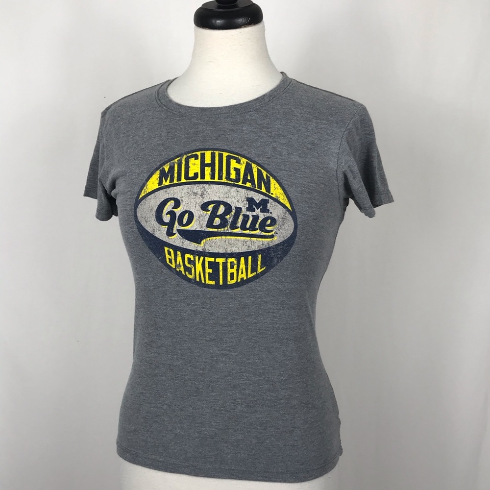 Michigan Go Blue Basketball Tee Shirt Fitted S
